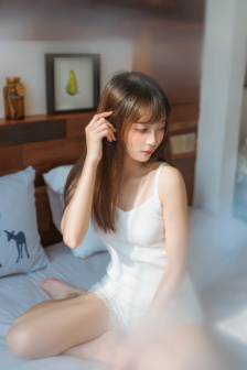 莫妮卡贝普奇